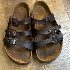 Birkenstock Florida 37 Size 6-6 1/2 Black Triple Strap Florida Sandals leather
